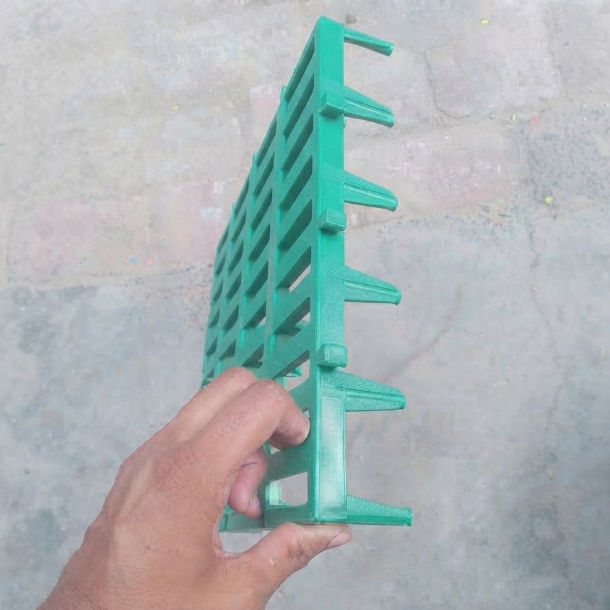 PLASTIC GOAT PANNEL