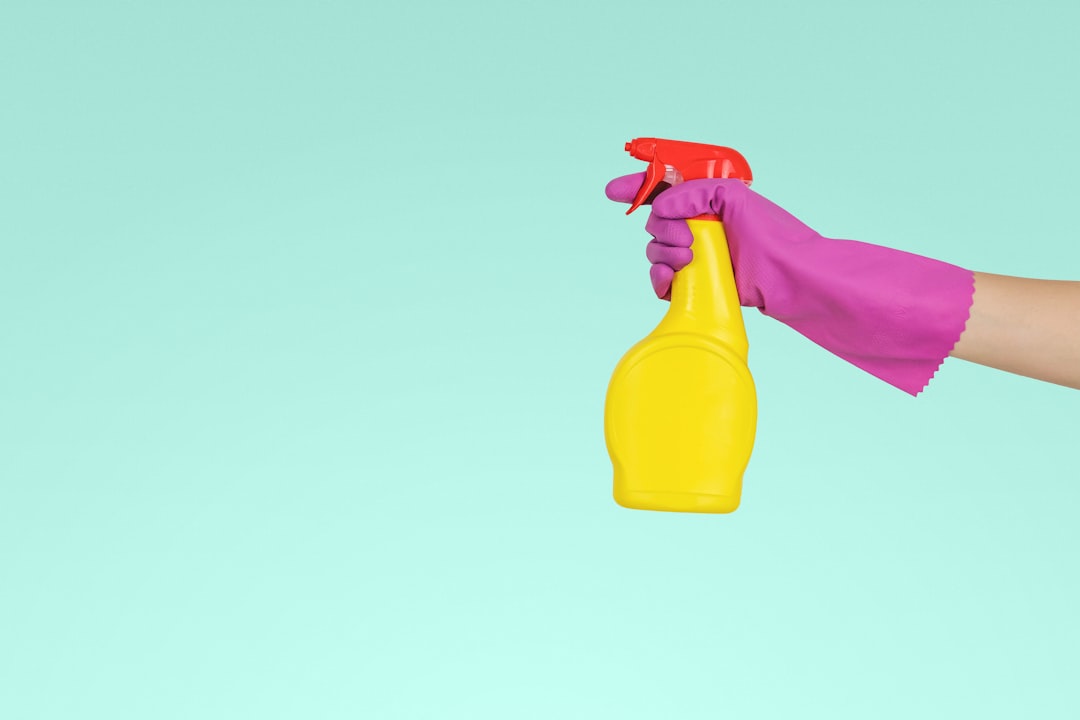 Avi Insect Spit - Potent Poison Based Solution